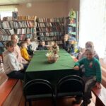 "Настоятель Казанского храма с. Царево, протоиерей Андрей Стаценко принял участие в детском мероприятии, посвященном празднику Пасхи."