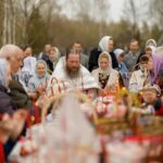 "19 апреля 2025 года, в Великую Субботу, иерей Николай Антонов совершил богослужения – часы, изобразительны, вечерню с Божественной литургией святителя Василия Великого в Архангельском храме п. Ермишь."