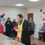 "18 апреля 2025 года, настоятель Архангельского храма п. Ермишь иерей Николай Антонов посетил ГБУ РО "Ермишинский Комплексный Центр Социального Обслуживания Населения" где совершил Таинства Исповеди и Причастия для пожилых людей, которые в силу физического состояния не могут посетить храм Божий."