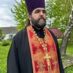 "Настоятель Казанского храма с. Царево протоиерей Андрей Стаценко принял участие в памятном митинге, посвящённом 80-летию Великой Победы."